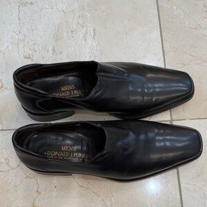 Donald J. Pliner Men's Classic Dark Brown Loafers